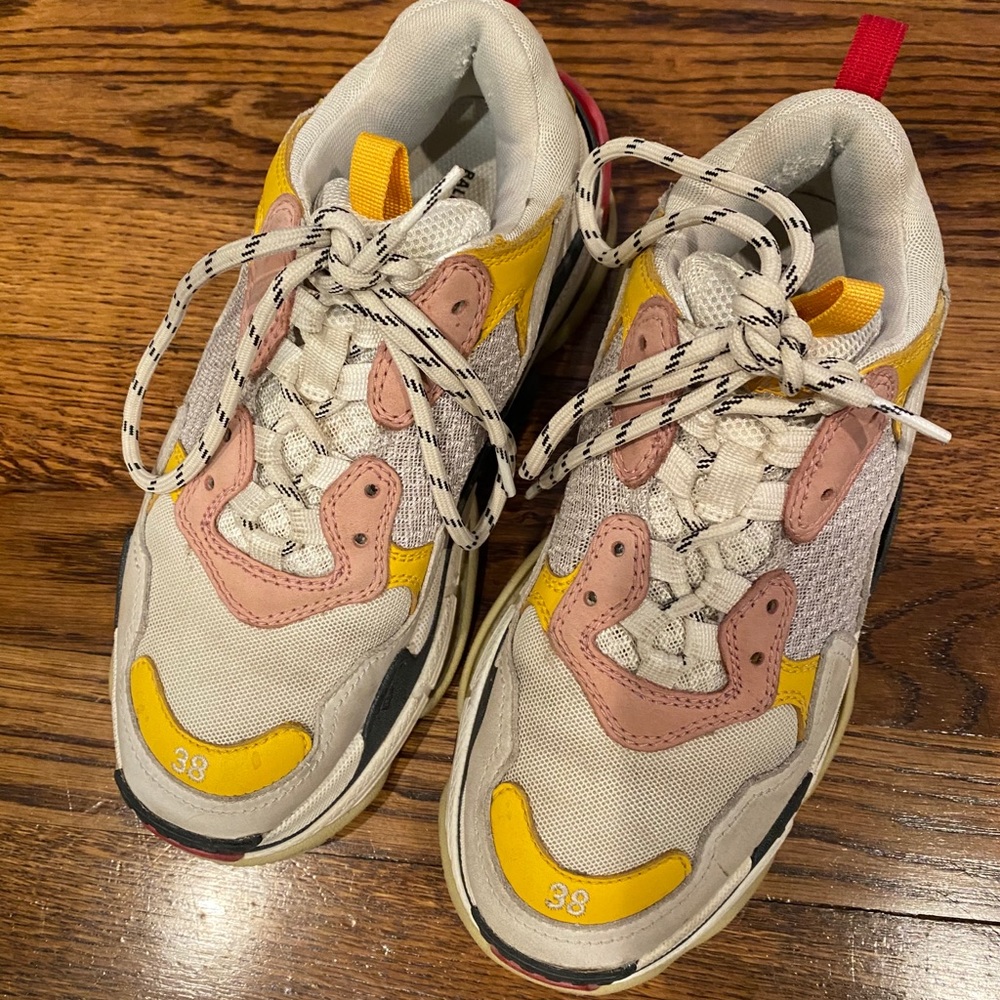 Balenciaga Triple S - Picture 2 of 6